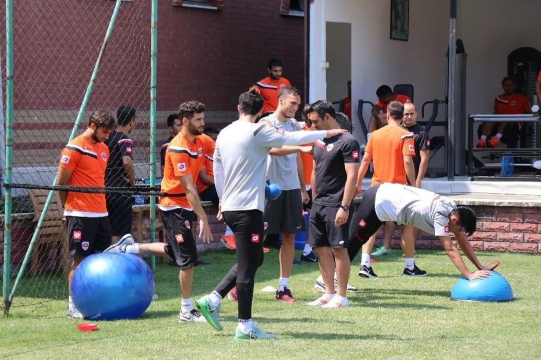 Cihat Arslan: &ldquo;fikst&uuml;rden Memnunuz&rdquo;