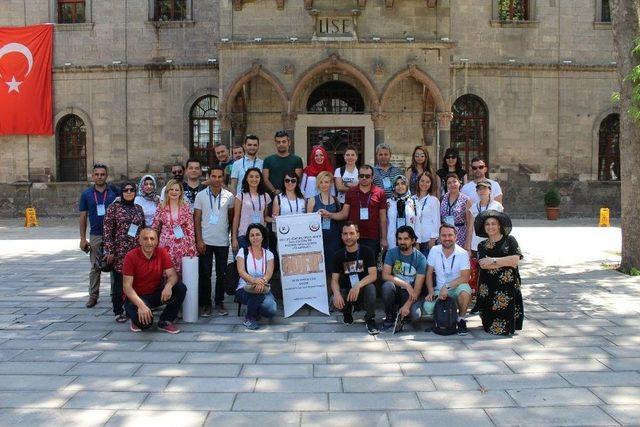 İngilizce Öğretmenleri Bilim Merkezi’ne Hayran Kaldı