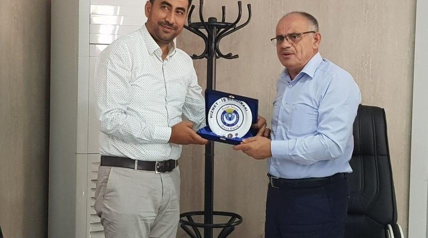 Yahyalı Belediyesi&rsquo;nde Y&uuml;z G&uuml;ld&uuml;ren Tis