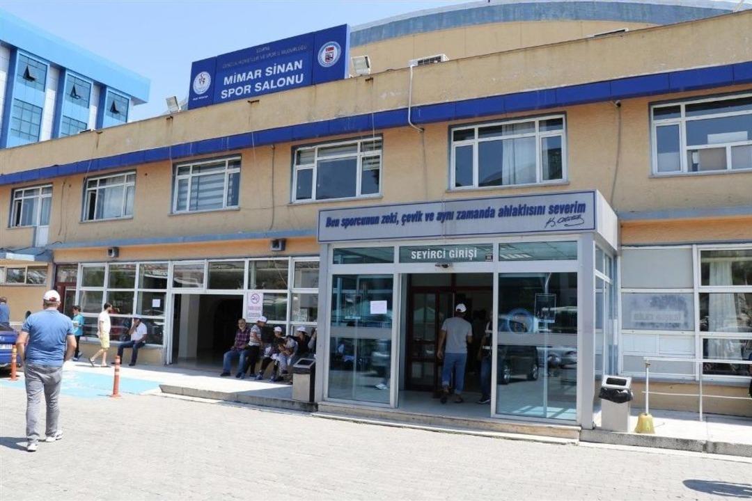 Kırkpınar&rsquo;ın Yiğitleri Er Meydanı İ&ccedil;in Kayıt Yaptırmaya Başladı