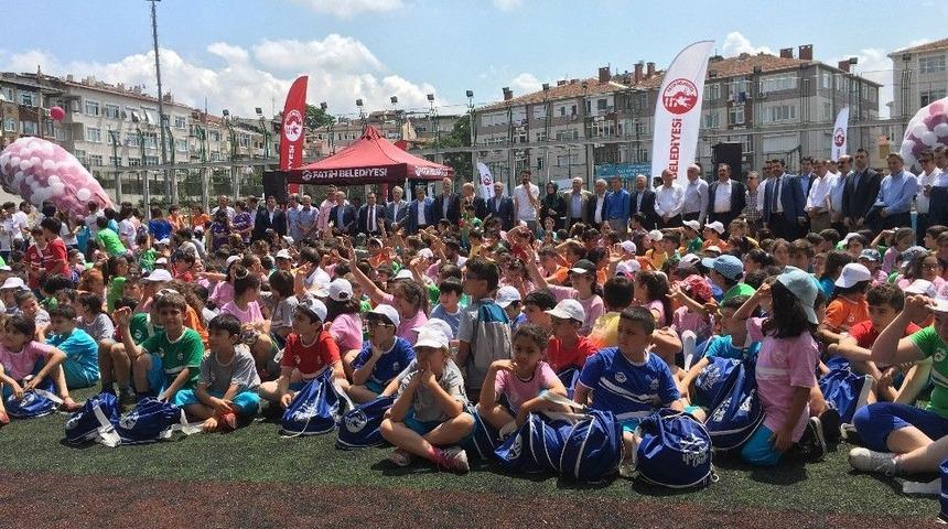 Gen&ccedil; Sporcular Fatih&rsquo;te Yetişiyor