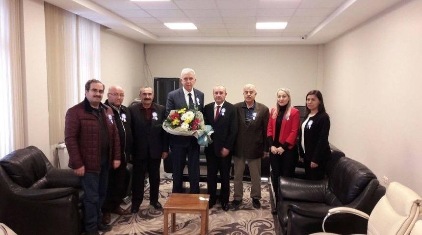 Vergi Haftası Etkinlikleri S&uuml;r&uuml;yor