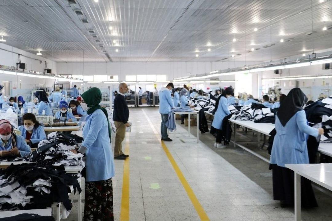 İş Bulamayıp G&ouml;&ccedil;t&uuml;ler, D&ouml;n&uuml;p 100 Kişiyi İstihdam Sağladılar