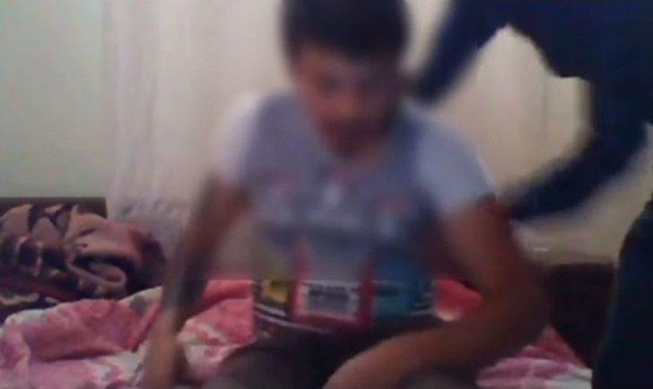 Sosyal Medyada Canlı Yayın Yaparken Uyuşturucu Satınca Polise Yakalandı G3