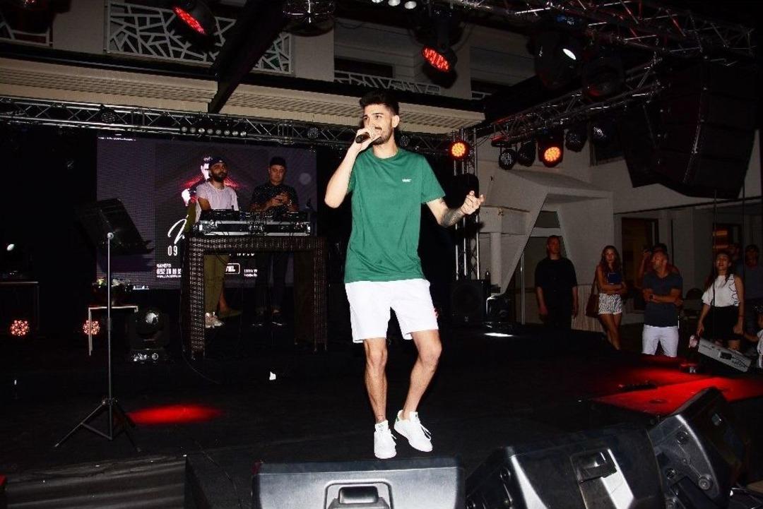 İdo Aldığı &Ouml;l&uuml;m Tehdidine &ldquo;babam Gerekeni Yaptı&rdquo; Dedi