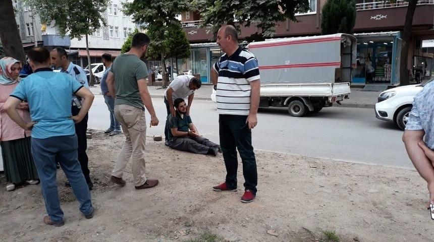 Otomobil İle Motosiklet &Ccedil;arpıştı: 1 Yaralı