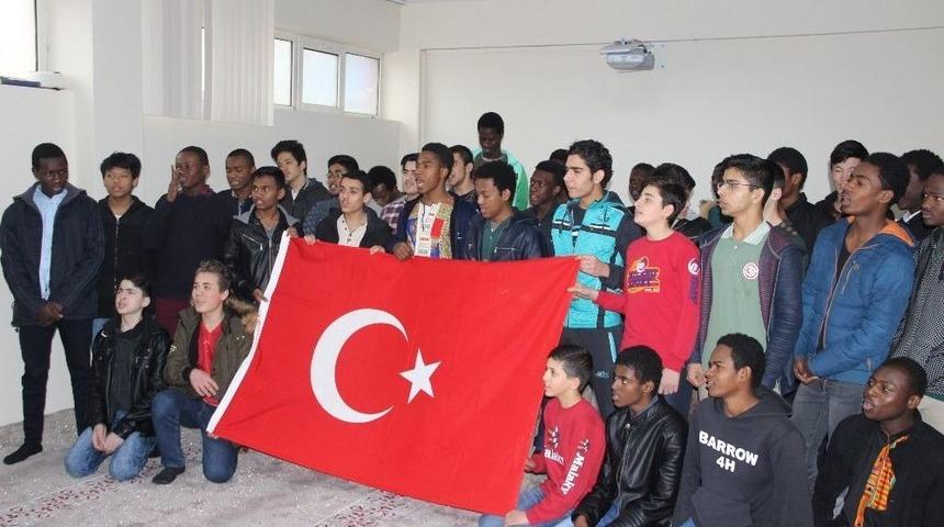 Afrikalı Yiğidolardan Mehmetçik’e Destek