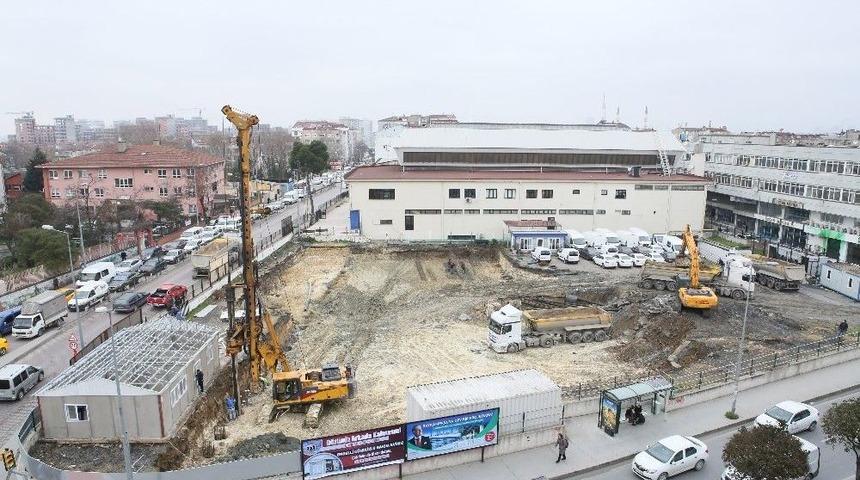 Bayrampaşa&rsquo;ya 2 Yeni Y&uuml;zme Havuzu Geliyor