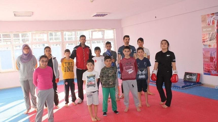 Kaman&rsquo;da Savuma Sporlarına Yoğun İlgi