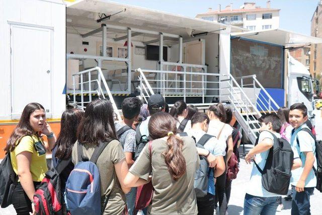 Kırşehirlilere Deprem Tecrübesi Kazandırılıyor