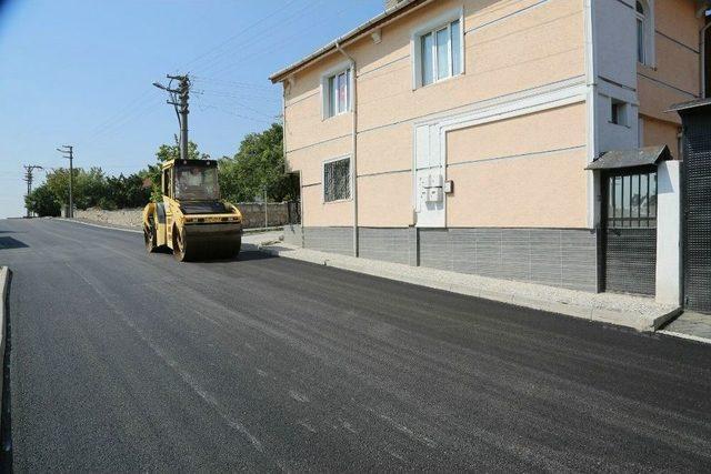 Odunpazarı Belediyesi Erenköy Mahallesi’ndeki 40 Sokakta Yol Yapım Ve Onarım Çalışması Başlattı