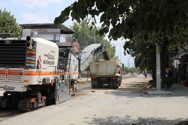 Sanayi Caddesi Yeni Yüzüne Kavuşuyor