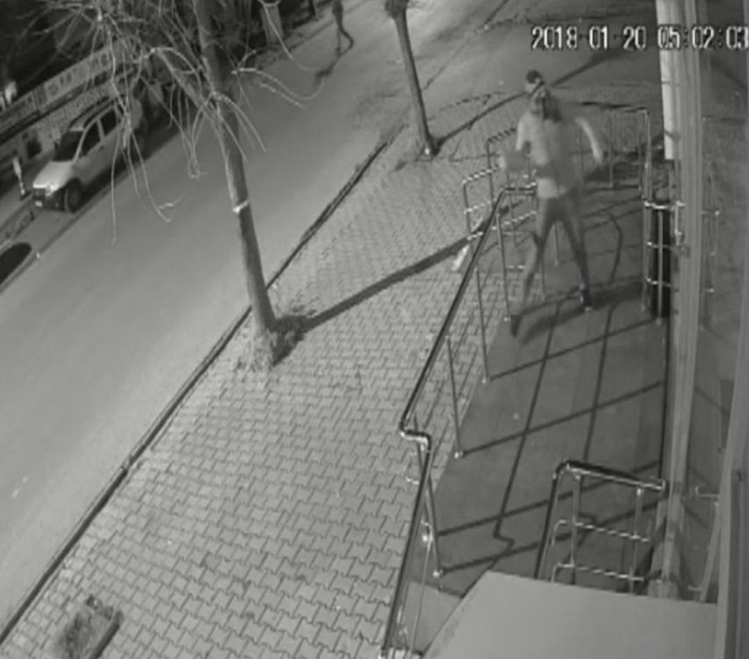 Ptt Hırsızları G&uuml;venlik Kamerasında