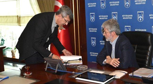 Başkan Tuna’dan İlçelere İşbirliği Mesajı 1