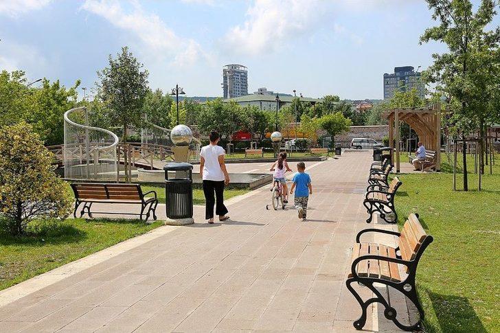 Ataşehir’de Parklar Hem Çoğalıyor Hem Yenileniyor G1