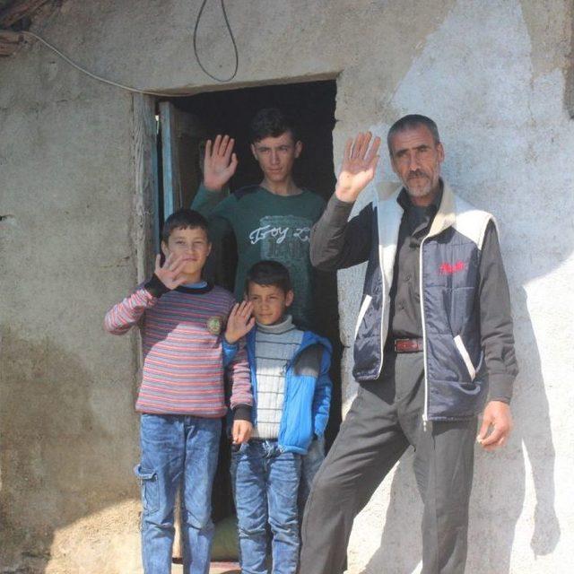 T&uuml;rkiye&rsquo;deki Afrinliler G&uuml;n Sayıyor 1