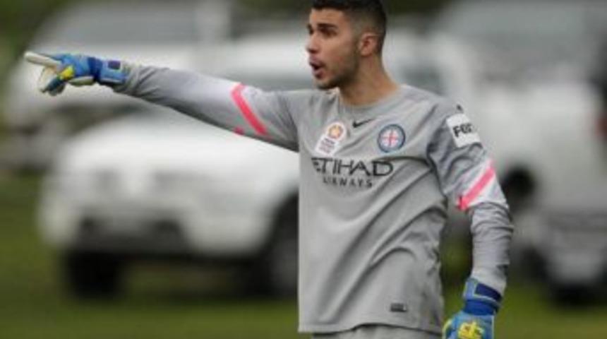 M. Başakşehir, Yaren S&ouml;zer&rsquo;i Aldığı Gibi Kiraladı