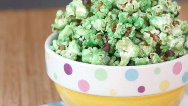 Naneli ve Damla Çikolatalı Patlamış Mısır