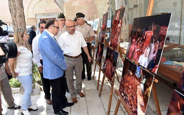 İha, Afyonkarahisar’da 15 Temmuz Destanını Anlatan Fotoğraf Sergisi Açacak