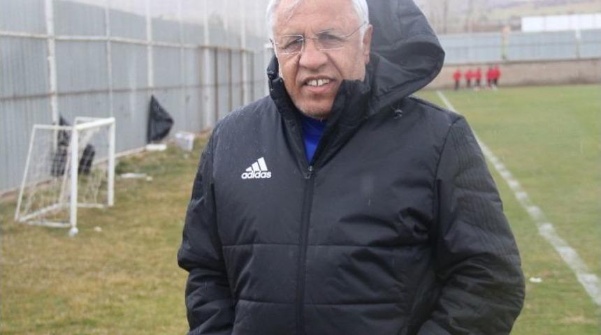 Elazığspor Teknik Direkt&ouml;r&uuml; Kalpar: "hedefimiz Deplasmandan Eli Boş D&ouml;nmemek, İ&ccedil; Sahada Kazanmak"