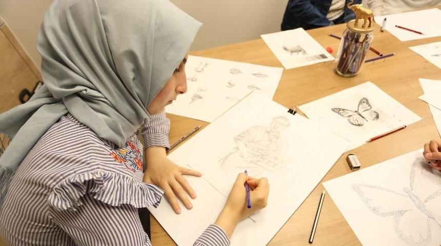 Hayalindeki Okulu Serdivan &Ccedil;ocuk Akademisi&rsquo;yle Kazandı