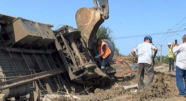 24 Kişiye Mezar Olan Vagonlar Parçalanıyor