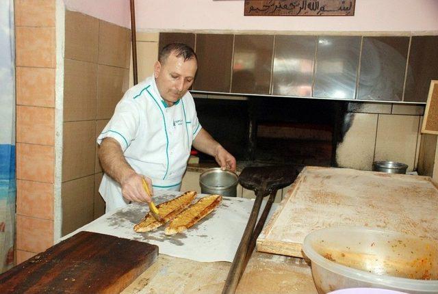 Bir Günlük Kazancı Mehmetçik İçin