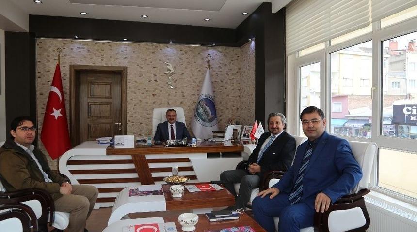 Başkan Cabbar İl&ccedil;edeki Kurumları Ziyaret Etti