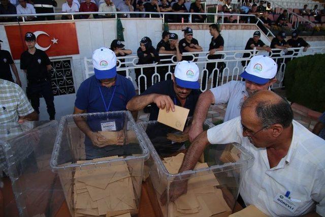 Tokat’ta Gergin Kongrenin Sonucu Belli Oldu