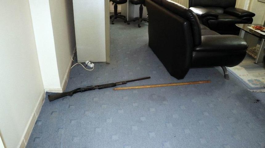 Eski Belediye Başkanının Kardeşi İntihara Teşebb&uuml;s Etti