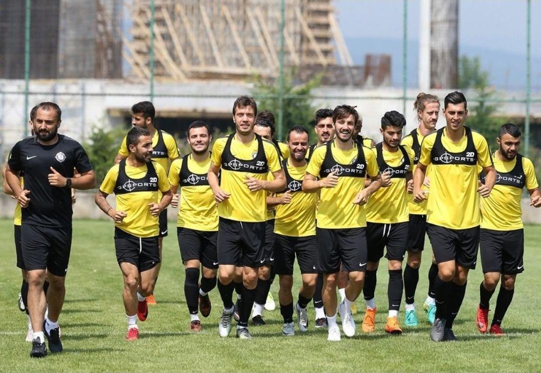 Osmanlıspor&rsquo;da Tempo Değişmedi