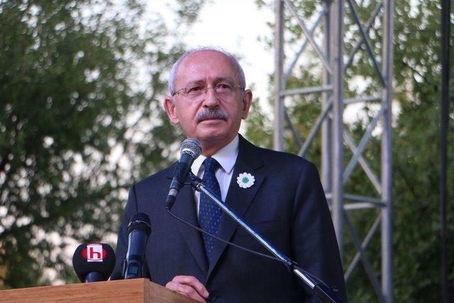 Kılıçdaroğlu, Kartal’da Srebrenitsa Katliamı Anma Törenine Katıldı