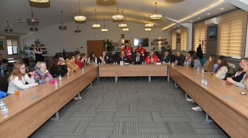 Melikgazi Belediyesi Yabancı &Ouml;ğrencileri Ağırladı