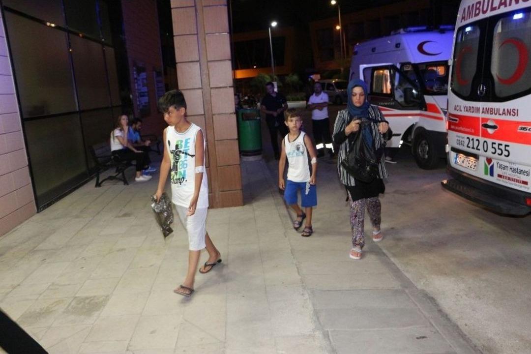 Alanya&rsquo;da Otelde Gıda Zehirlenmesi İddiası