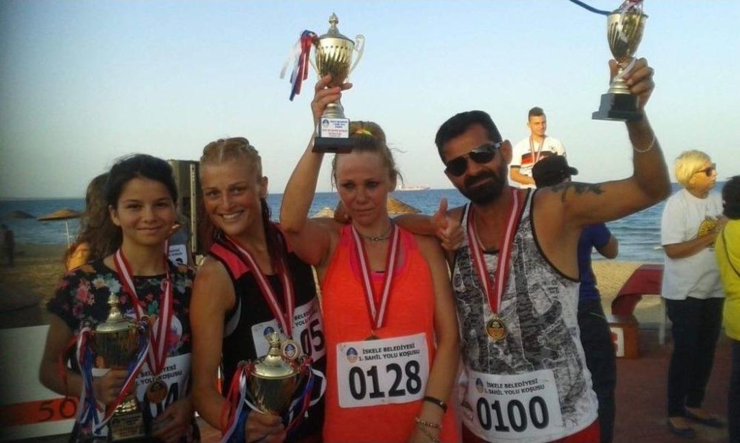 &Ouml;ğretmenin Maratoncu Katili Sahte Kimlikle Yakalandı