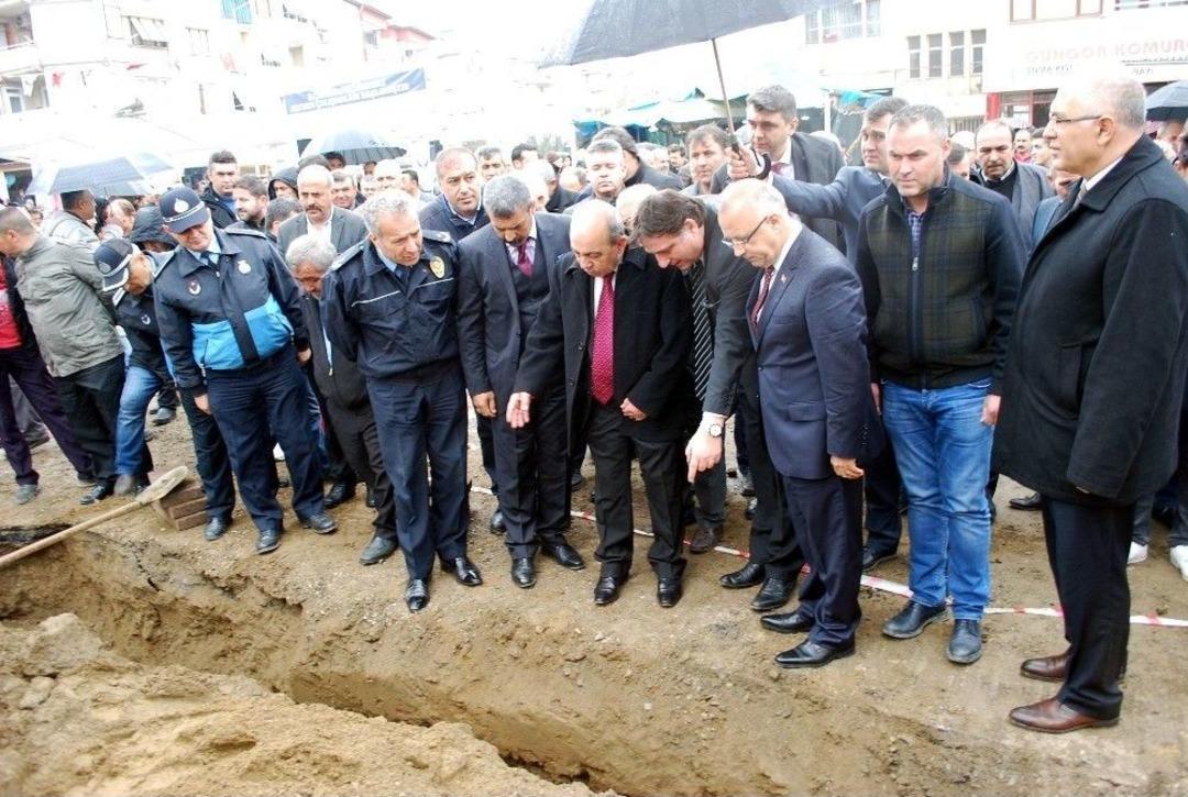 Salihli&rsquo;de Doğalgaz Altyapı &Ccedil;alışmaları Başladı