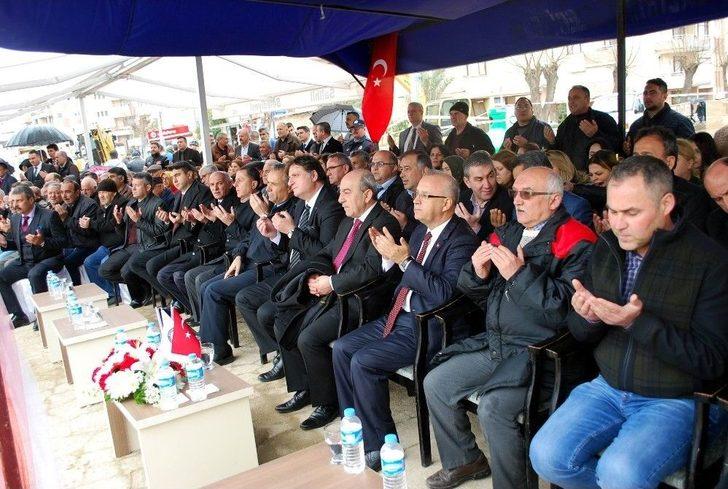 Salihli’de Doğalgaz Altyapı Çalışmaları Başladı G1