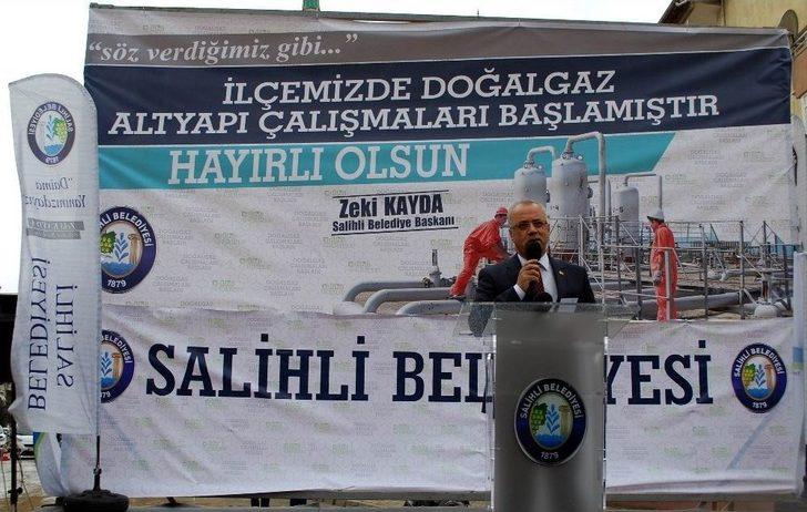 Salihli’de Doğalgaz Altyapı Çalışmaları Başladı G3