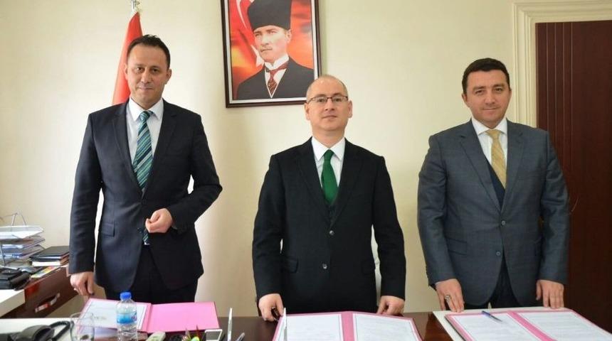 Bozüyük’te Eğitim Alanında İki Protokolü İmzalandı
