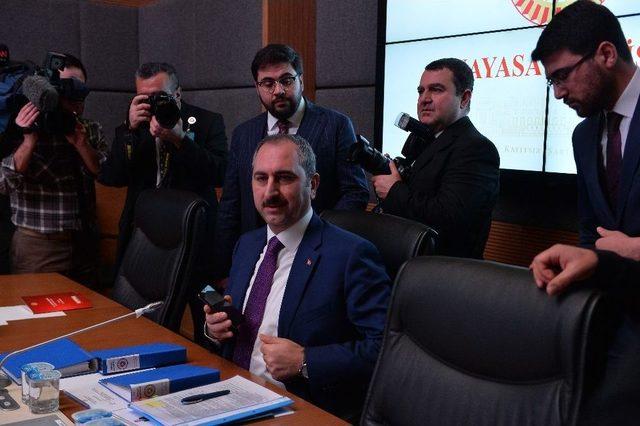 Adalet Bakanı Abdulhamit G&uuml;l: 2