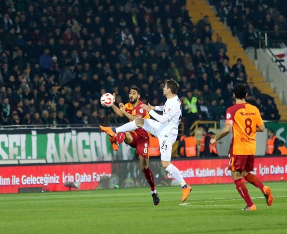 Ziraat T&uuml;rkiye Kupası: T.m. Akhisarspor: 1 - Galatasaray: 1 (ma&ccedil; Devam Ediyor)