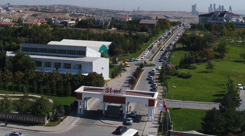 Atılım &Uuml;niversitesi Bir Kez Daha M&uuml;dek Akreditasyonu Aldı