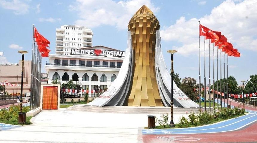 Ke&ccedil;i&ouml;ren 15 Temmuz&rsquo;un Yıl D&ouml;n&uuml;m&uuml;nde N&ouml;bette