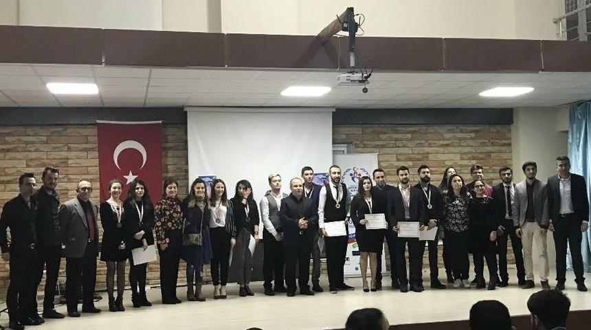 Uşak&rsquo;ta T&uuml;rk M&uuml;ziği İl Yarışmaları Ger&ccedil;ekleşti