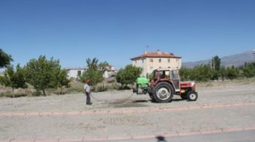 İncesu Belediyesi İla&ccedil;lama &Ccedil;alışmalarına Devam Ediyor