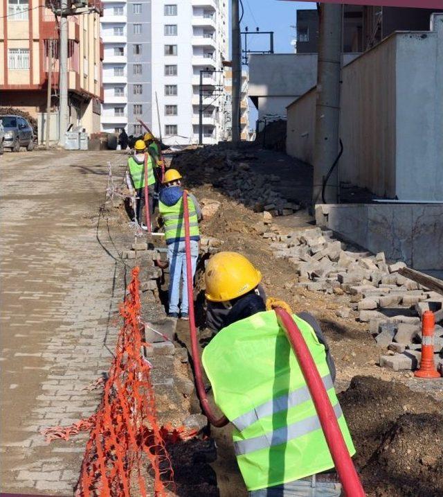 Dicle Elektrik Mardin’de Elektrik Hatlarını Yer Altına Alıyor