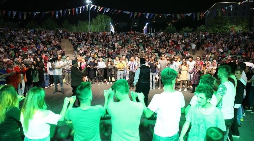 Karabüklü Milletvekilleri Darıca’da Hemşerilerini Yalnız Bırakmadı