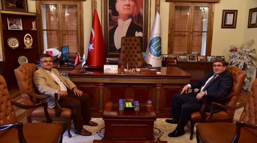 Milletvekili Yağcı&rsquo;dan Başkan Can&rsquo;a Ziyaret