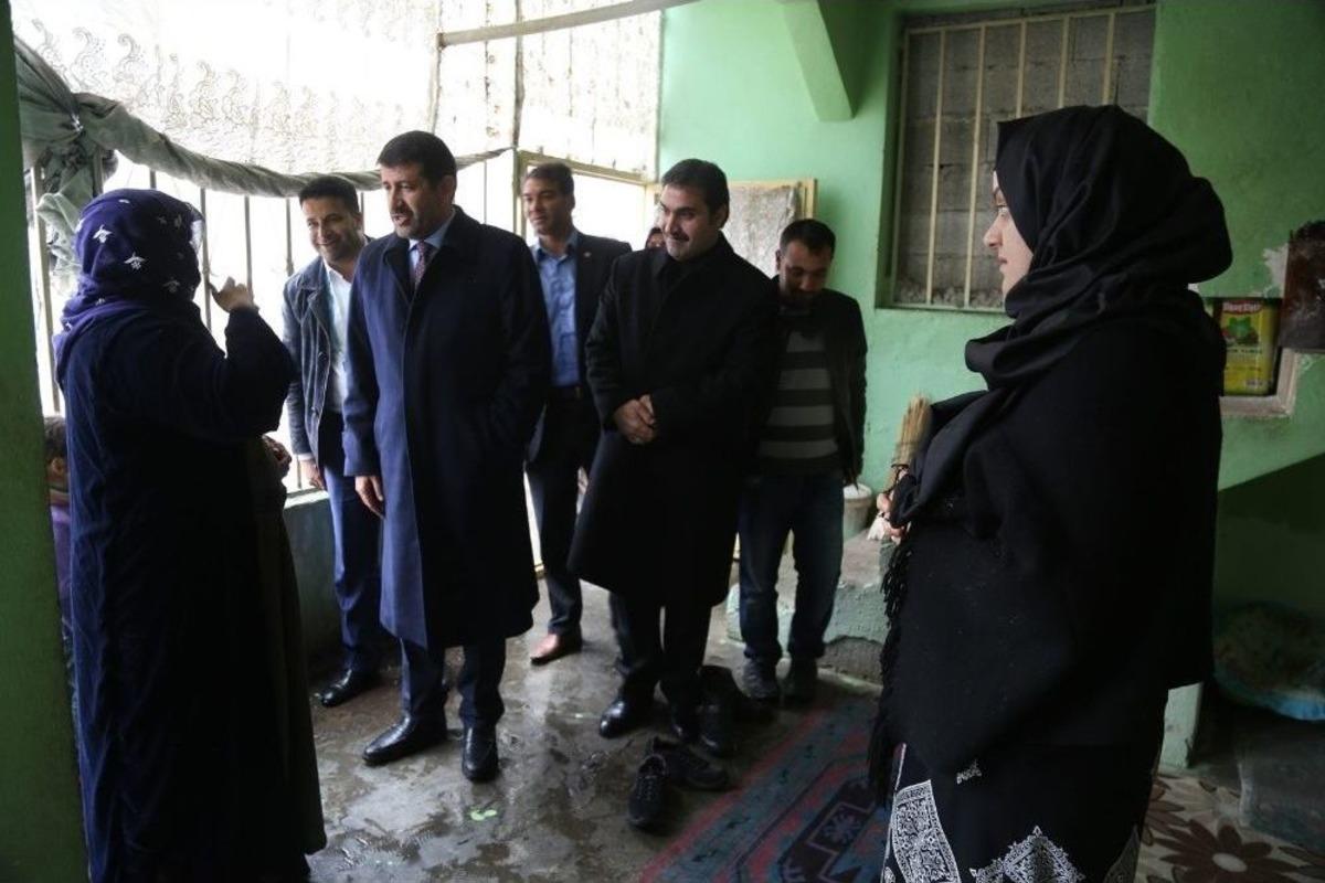 Ekinci, Mahalle Gezilerinde Vatandaşlarla Bir Araya Geldi