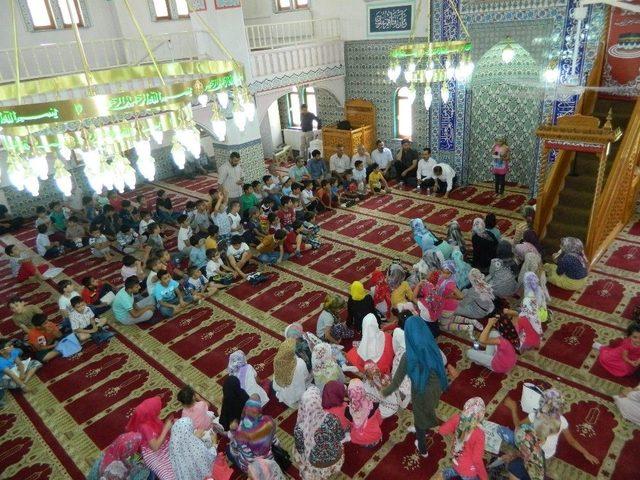 Kur&rsquo;an Kursu &Ouml;ğrencileri 15 Temmuz Şehitlerini Unutmadı 1